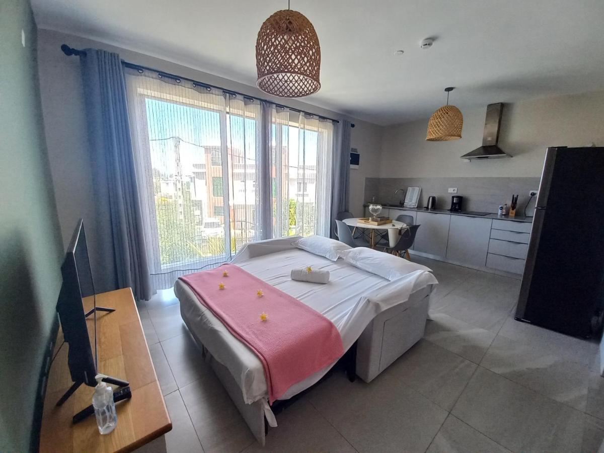 Bois Mapou Self Catering Apartments Unit 102 Riviere Noire Exterior photo