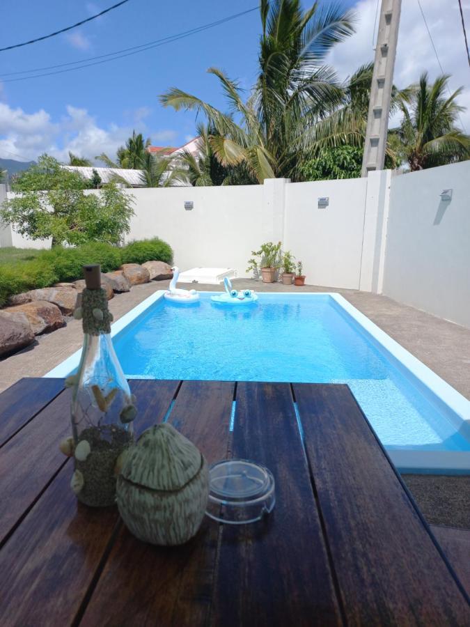 Bois Mapou Self Catering Apartments Unit 102 Riviere Noire Exterior photo